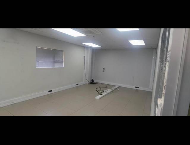 INDUSTRIAL PROPERTY TO RENT IN N4 GATEWAY INDUSTRIAL PARK